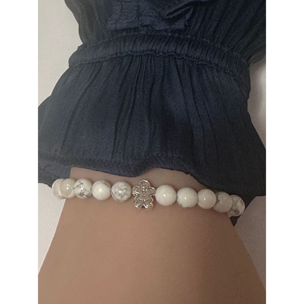 925 Sterling Silver Gingerman, Natural Howlite Gemstone Beaded Stretch Bracelet