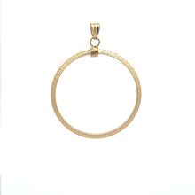 Load image into Gallery viewer, 18K Gold Pendant Round Circle Large 1.22 grams - Rafant
