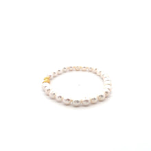 Load image into Gallery viewer, 18K Gold Pixiu Piyao Bracelet Gemstones Freshwater White Pearls 6-7mm
