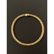 Load image into Gallery viewer, 18K Gold Bracelet Bangles Soft Mesh Flexible Stretchable 7 inches 1.04 grams
