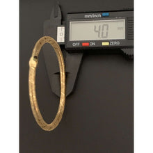 Load image into Gallery viewer, 18K Gold Bracelet Bangle Soft Stretchable Flexible Size 7 Inches 1.16 grams
