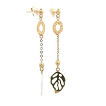 Load image into Gallery viewer, 18K Gold Earrings Dangle Drop Leaf Circle 2.48 grams - Rafant
