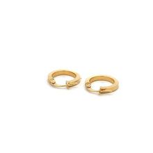 Load image into Gallery viewer, 18K Gold Earrings Hoops Small 1.09 grams - Rafant
