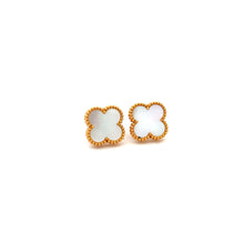 Load image into Gallery viewer, 18K Gold Earrings Stud Clover White Mother of Pearl
