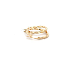 Load image into Gallery viewer, 18K Gold Earrings Hoops 0.94 grams - Rafant
