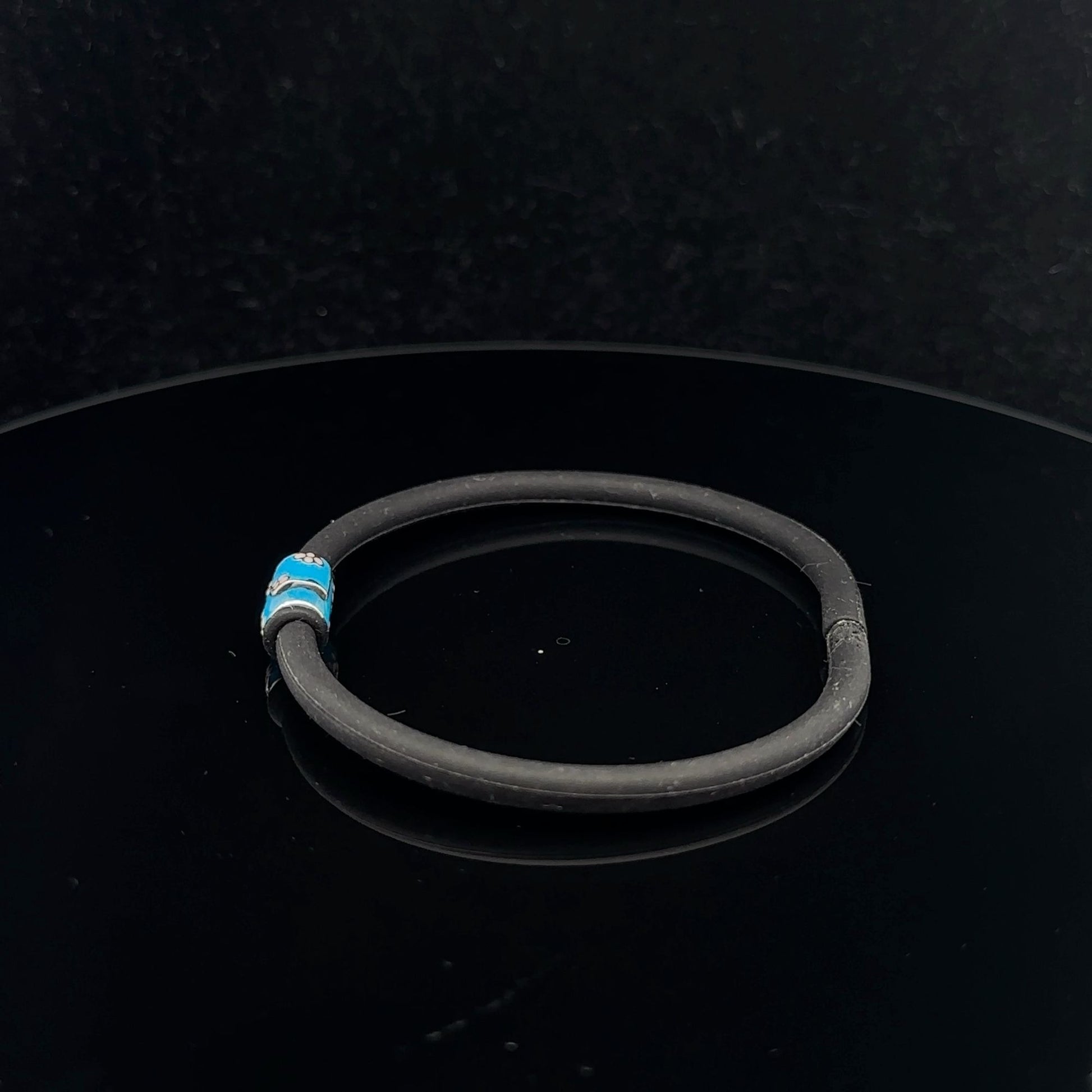 925 Sterling Silver Charm Bead Bag Blue Enamel Silicone Bracelet Cord 7.25 inches - Rafant