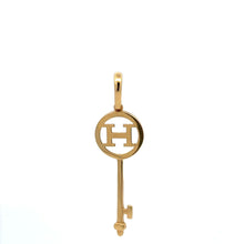 Load image into Gallery viewer, 18K Gold Pendant Open Key Letter H
