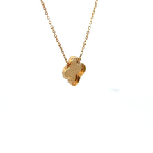 Load image into Gallery viewer, 18K Gold Necklace Centered Flower 16 inches 2.16grams
