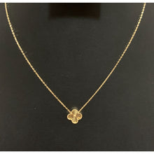 Load image into Gallery viewer, 18K Gold Necklace Centered Flower 16 inches 2.16grams
