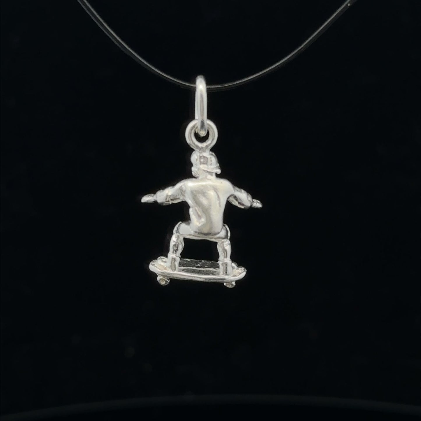 925 Sterling Silver Pendant Charm Skatboarder - Rafant