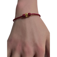 Load image into Gallery viewer, 18K Gold Money Bag Bracelet Red Gold Yarn Tiger&#39;s Eye Bead Size 6-6.5&quot;
