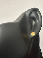 Load image into Gallery viewer, 18K Gold Earrings Screw Type Round Circle
