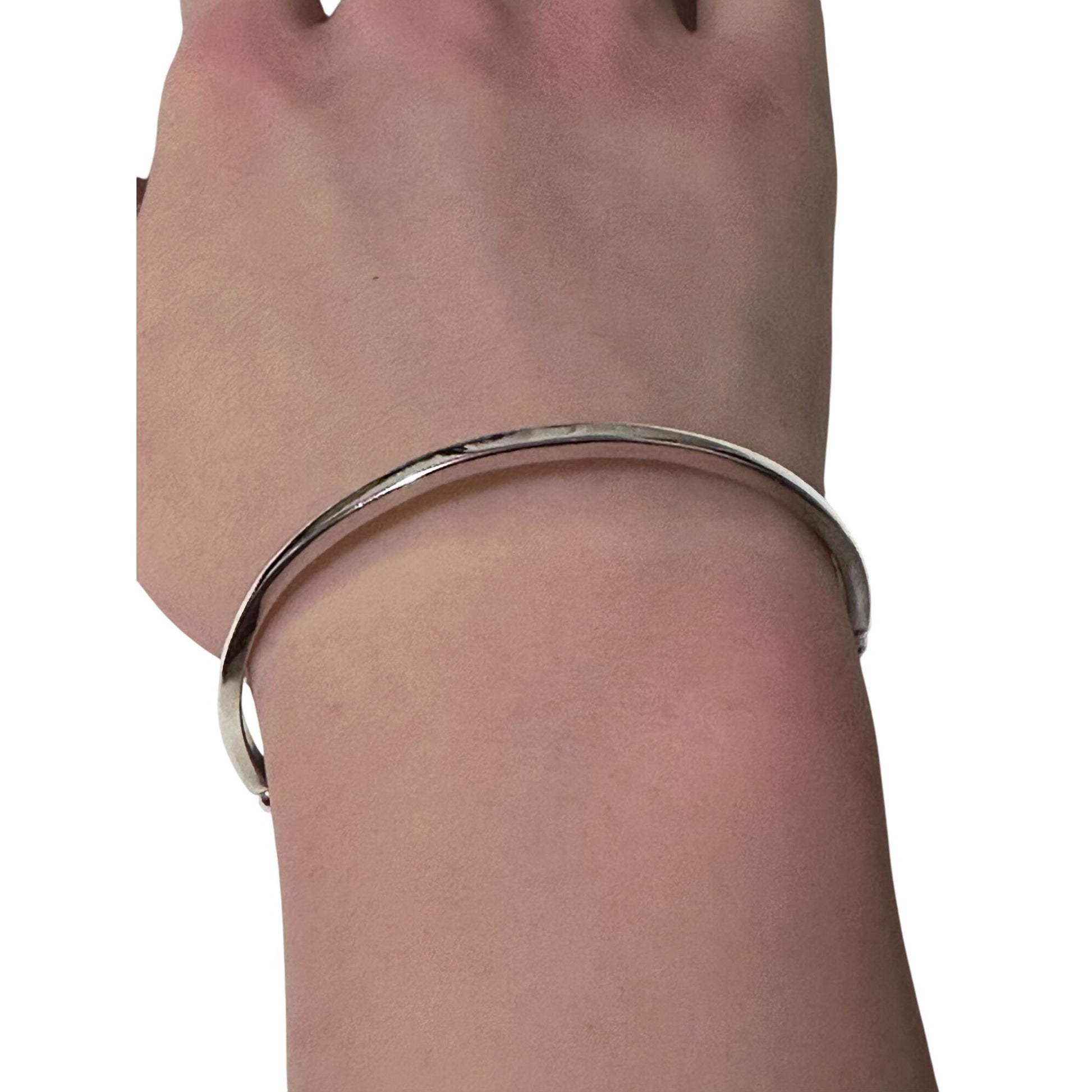 925 Sterling Silver Bangle Wire Bracelet Adjustable Size 6.25 inches - Rafant