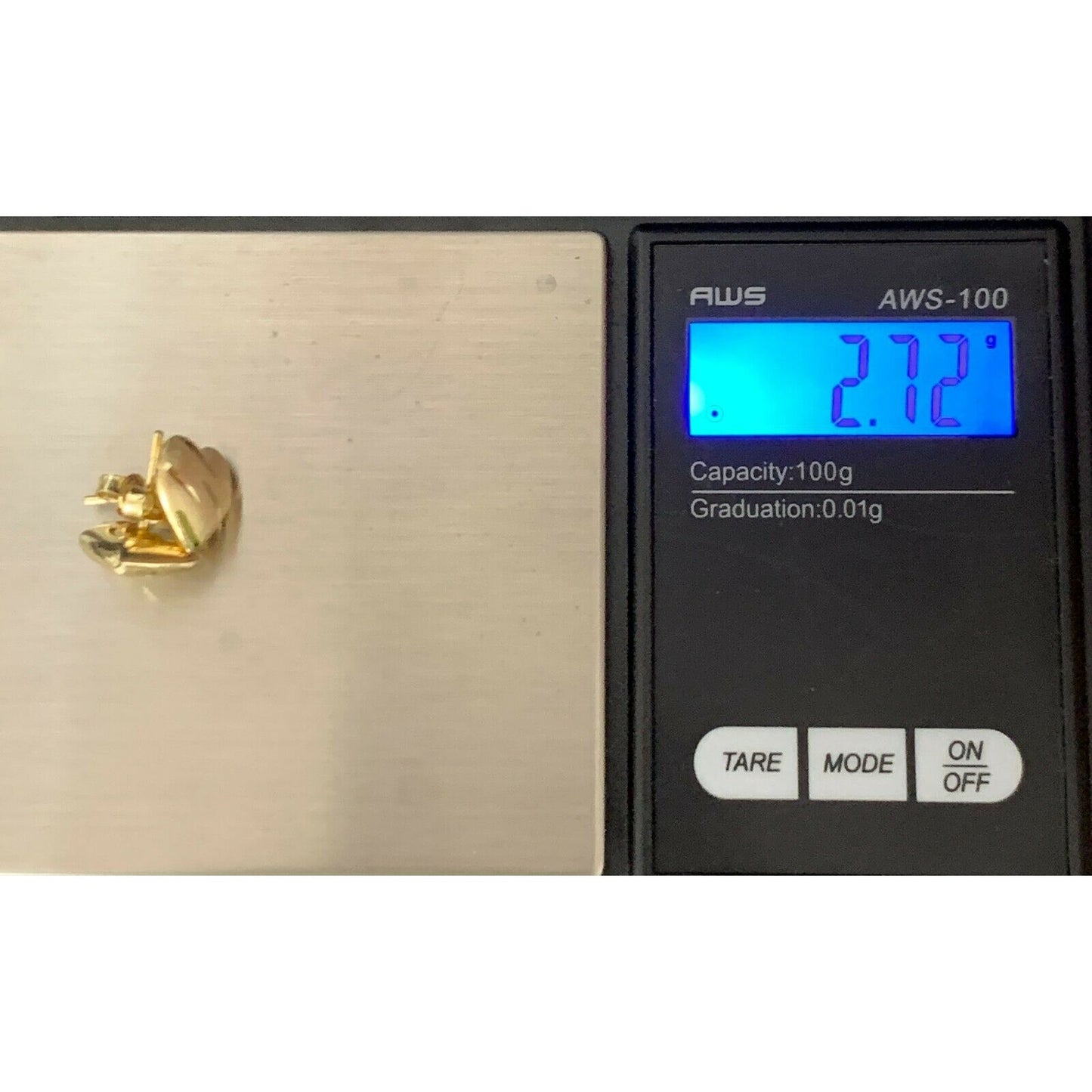 18K Gold Earrings Stud Heart  2.72 grams - Rafant