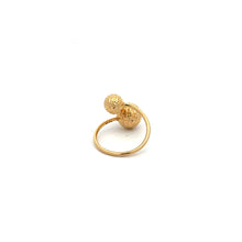 Load image into Gallery viewer, 18K Gold Ring Orb Ball Size 4
