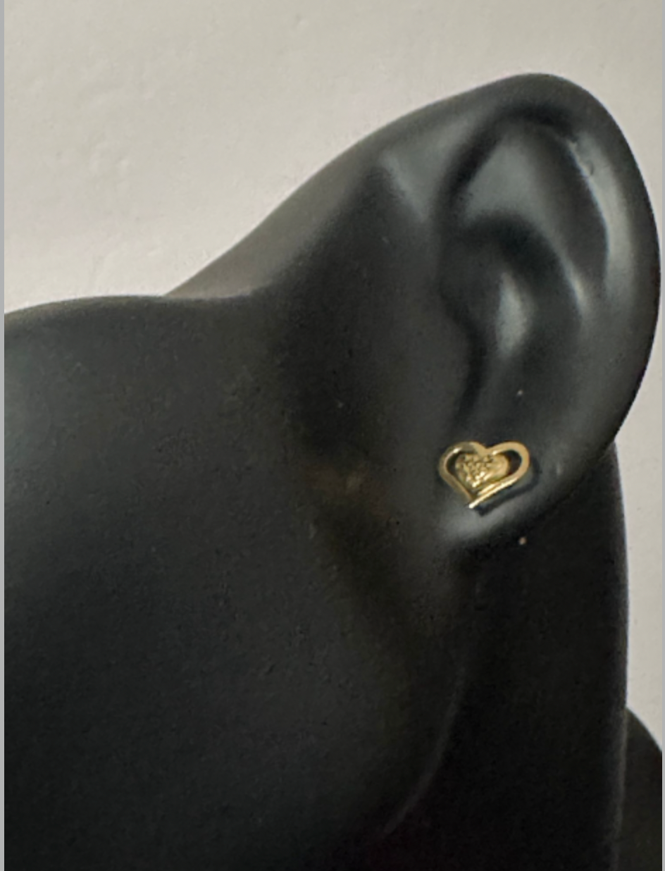 18K Yellow Gold Earrings Heart Stud 1.13grams - Rafant