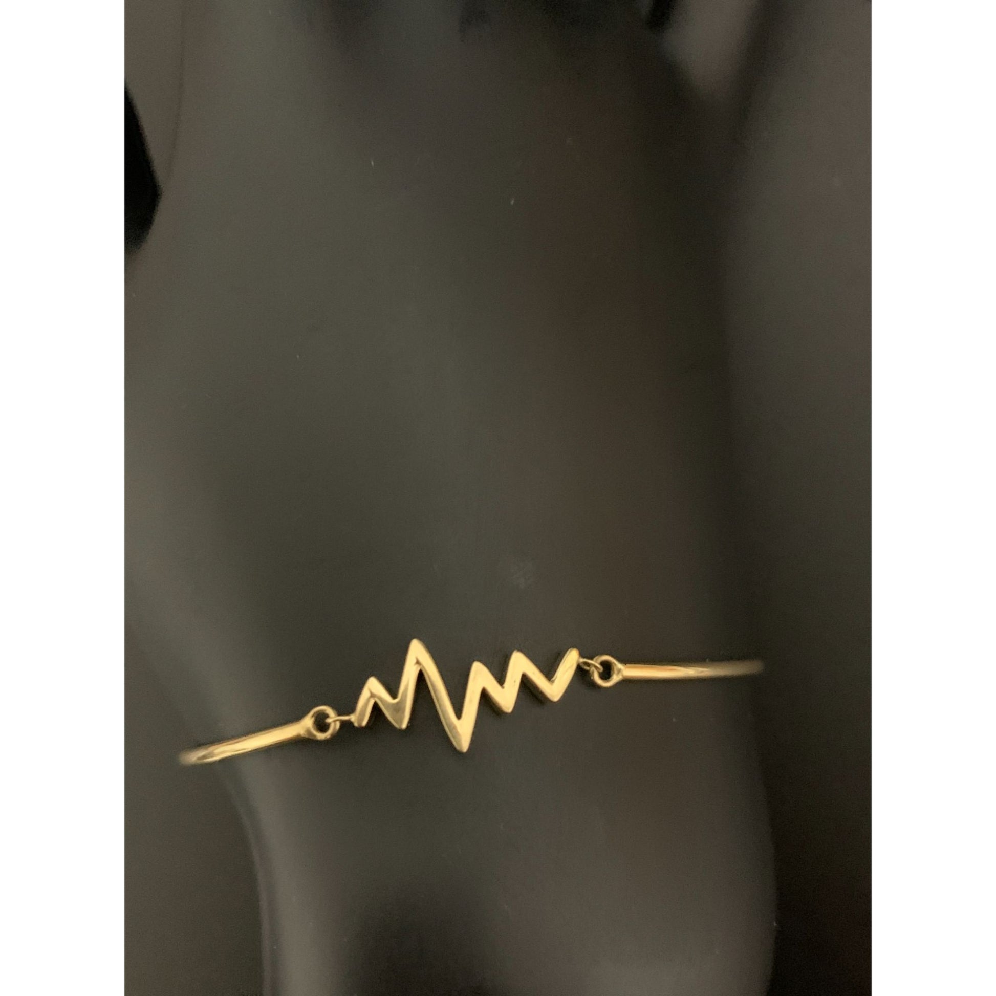 18K Gold Bracelet Bangle Heart Beat Small ExraSmall 3.95 grams - Rafant