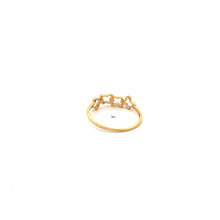 Load image into Gallery viewer, 18K Saudi Gold Ring Butterflies Size 7.5
