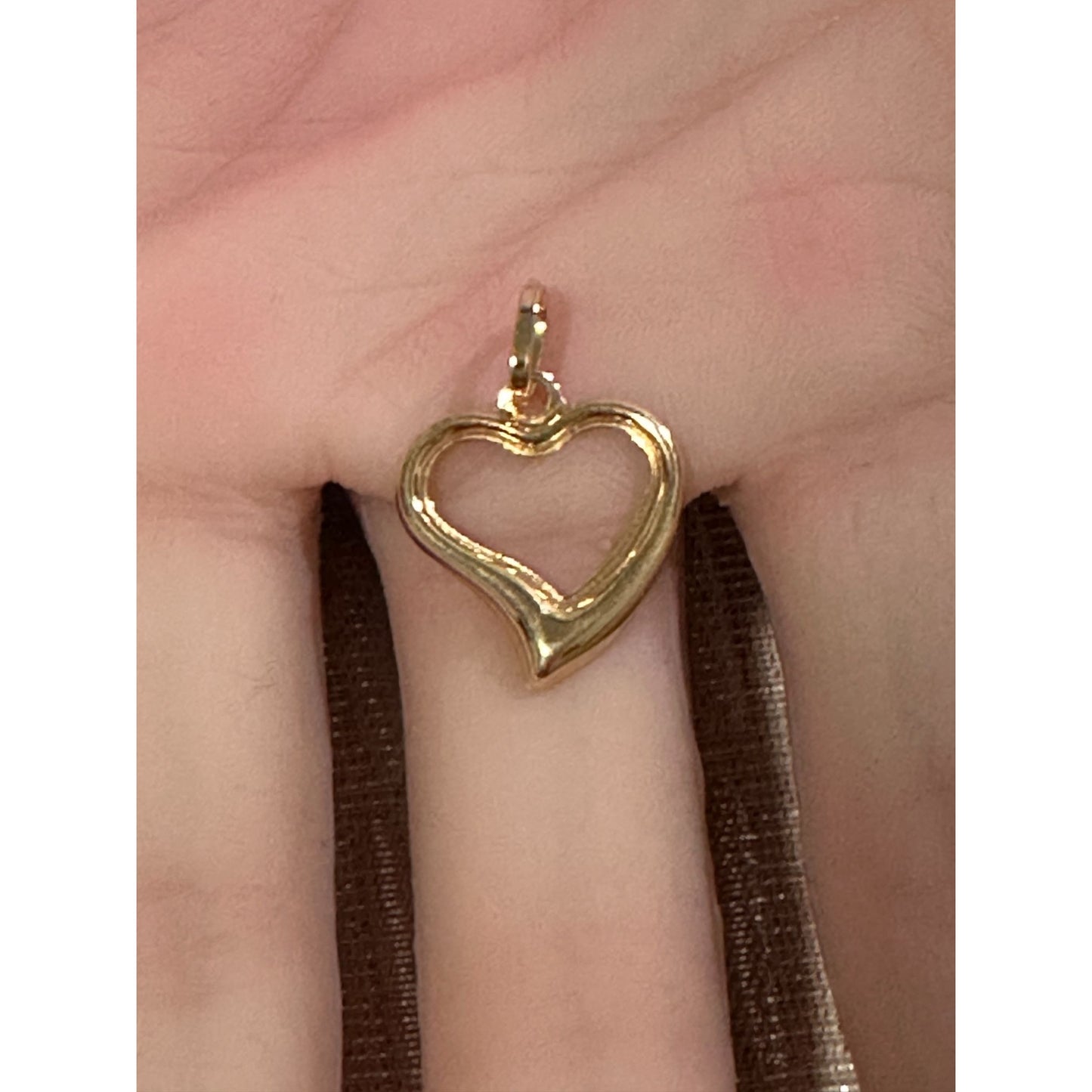 18K Gold Pendant Open Heart 0.66grams - Rafant