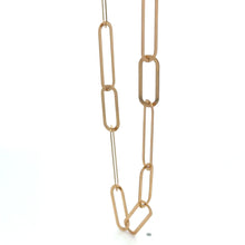 Load image into Gallery viewer, 18K Gold Paperclips Chain Link Necklace 17.5 inches 4.80 grams - Rafant
