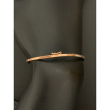 Load image into Gallery viewer, 18K Gold Bracelet Oval Bangle Rose Gold 6 inches Small 2.53 grams - Rafant
