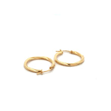 Load image into Gallery viewer, 18K Gold Earrings Spiral Hoops
