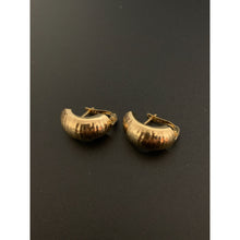 Load image into Gallery viewer, 18K Gold French Clips Earrings 1.68 grams - Rafant
