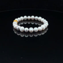 Load image into Gallery viewer, 18K Gold Money Ball Lucky Bracelet Gemstones Freshwater Light Grey Pearl - Rafant
