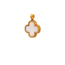 Load image into Gallery viewer, 18K Gold Pendant Clover White Mother of Pearl
