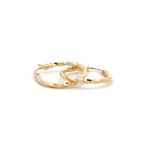 Load image into Gallery viewer, 18K Gold Earrings Hoops 0.94 grams - Rafant
