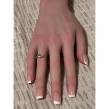 Load image into Gallery viewer, 18K Gold Ring Blue Eye Size 4.5
