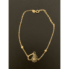 Load image into Gallery viewer, 18K Gold Bracelet 7.5 inches with Heart Charm 1.13 grams
