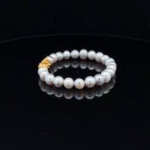 Load image into Gallery viewer, 24K Gold Piyao Pixiu Lucky Charm Bracelet Gemstone Natural Freshwater Pearl Light Grey 6mm - Rafant
