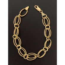 Load image into Gallery viewer, 18K Gold Bracelet Chain Oval Link 3.85 grams Size 7.5 inches
