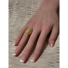 Load image into Gallery viewer, 18K Gold Ring Money Lucky Millionaire Adjustable Size
