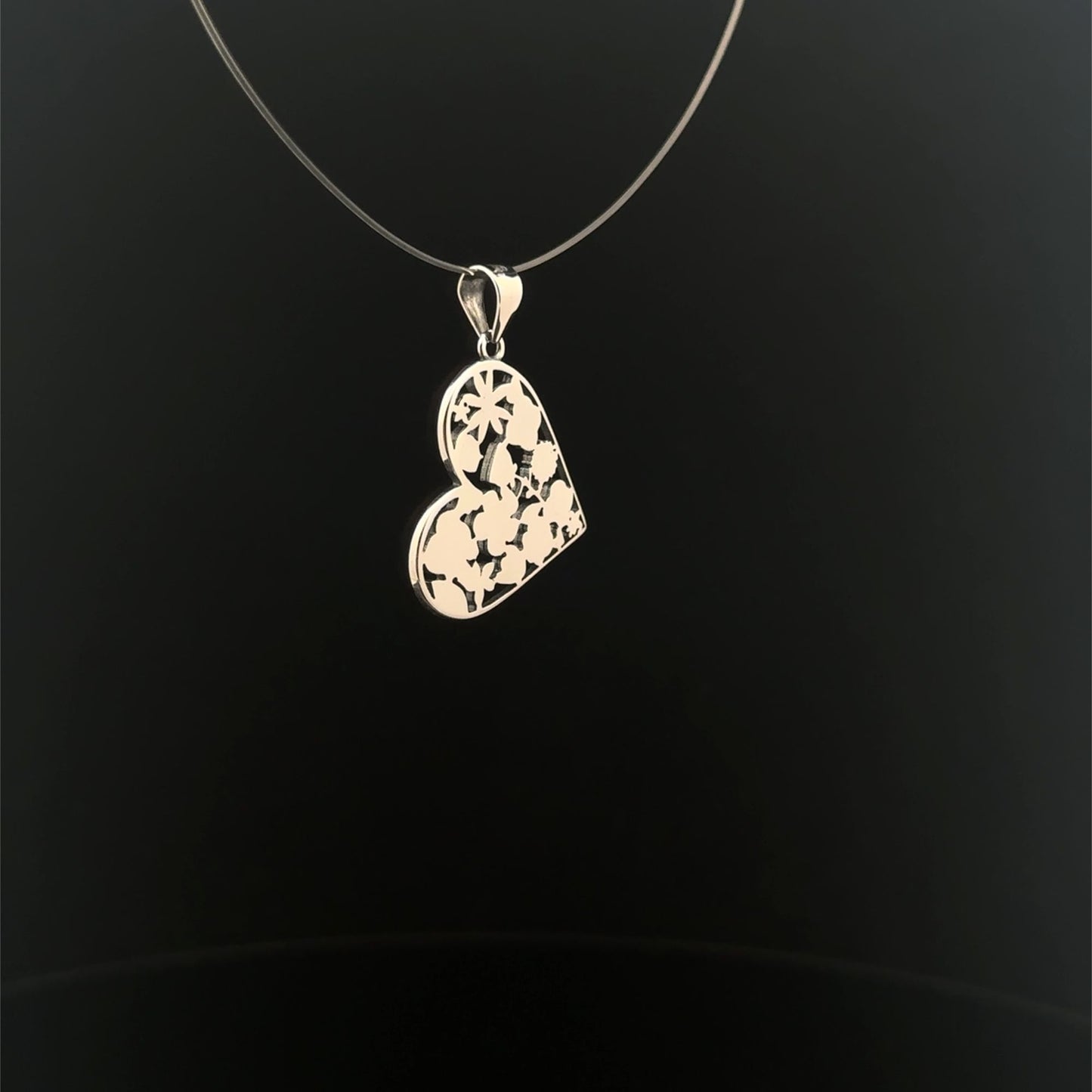 925 Sterling Silver Pendant Heart  Flower - Rafant