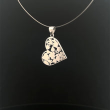 Load image into Gallery viewer, 925 Sterling Silver Pendant Heart  Flower
