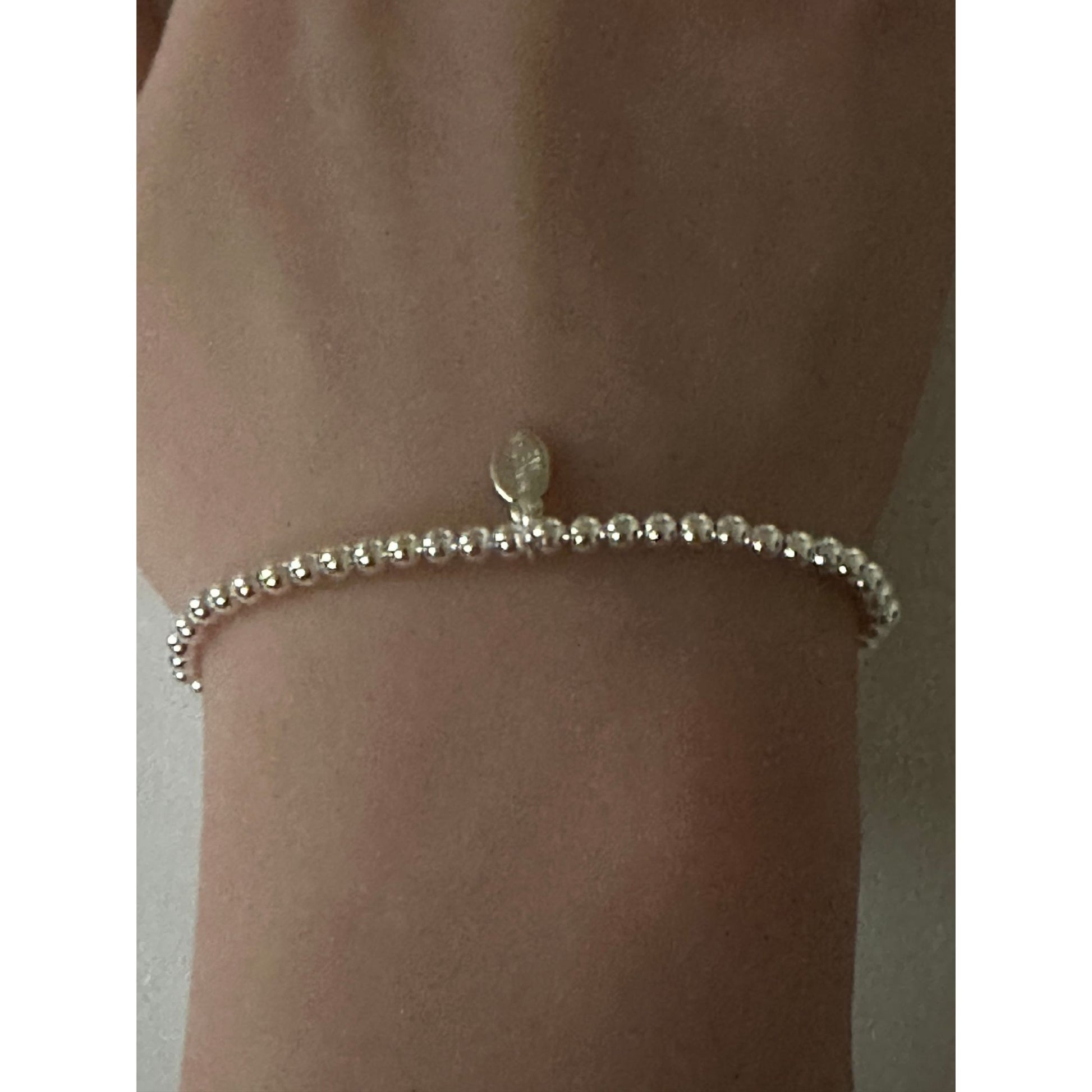 925 Sterling Silver Beaded Stretch Stacking Bracelet Blue Flower Charm Minimalist Size 7" - Rafant