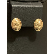 Load image into Gallery viewer, 18K Gold Earrings Stud Woman Lady Oval 1.14 grams - Rafant
