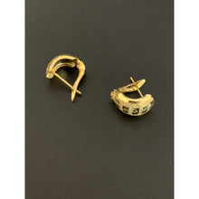 Load image into Gallery viewer, 18K Saudi Gold Earrings French Clips 1.28 grams - Rafant
