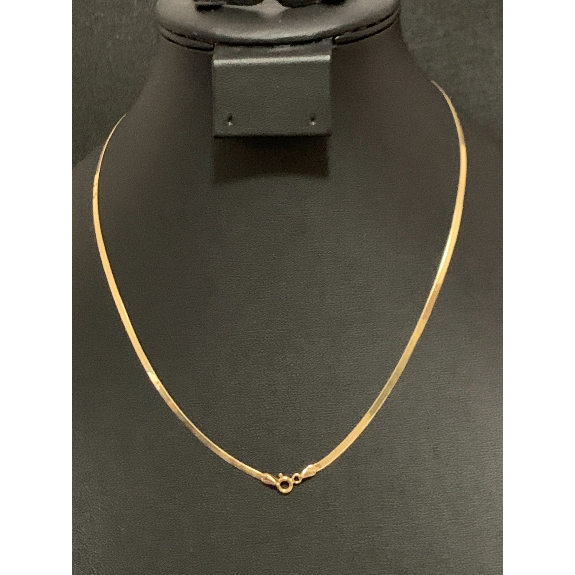 18K Gold Necklace Flat Chain 17.50 inches 4.57 grams - Rafant
