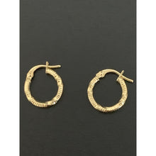 Load image into Gallery viewer, 18K Saudi Gold Earrings Hoops Loops Small 0.93 grams - Rafant
