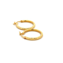 Load image into Gallery viewer, 18K Gold Earrings Hoops Textured Small 1.36 grams - Rafant

