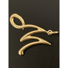 Load image into Gallery viewer, 18K Gold Pendant Letter M 1.74 grams Large - Rafant
