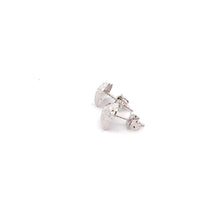Load image into Gallery viewer, 18K White Gold Earrings Heart 1.14 grams - Rafant
