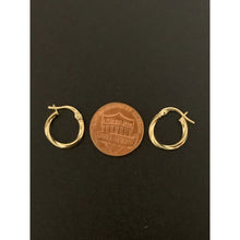 Load image into Gallery viewer, 18K Gold Earrings Hoops Loops 0.84 grams - Rafant
