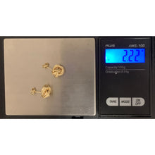 Load image into Gallery viewer, 18K Gold Earrings Stud Knot 2.22 grams - Rafant
