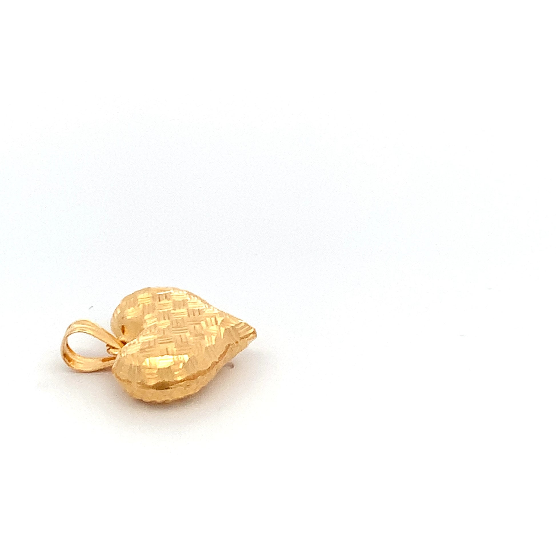 18K Yellow Gold Pendant Heart Puffed 1.67 grams with defects - Rafant