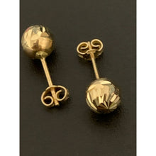 Load image into Gallery viewer, 18K Gold Earrings Stud Balls 1.36 grams - Rafant
