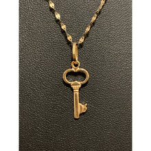 Load image into Gallery viewer, 18K Saudi Gold Necklace  Chain 17.75 inches with Key Pendant - Rafant

